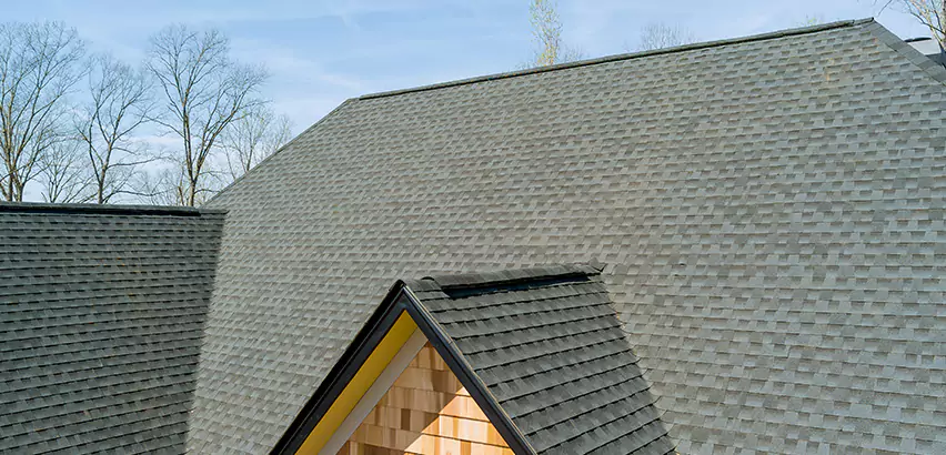 Replacing Vinyl Siding With Cedar Shingles in Poway
