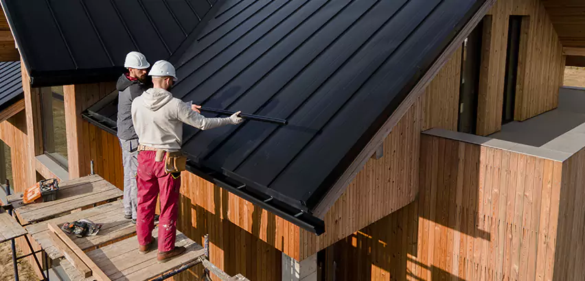 Metal Roof Maintenance in Poway